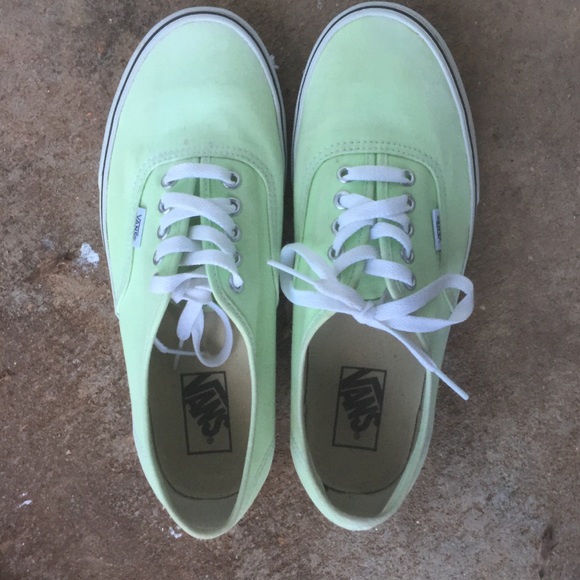Vans Authentic Light Green Skate Shoes Low Top - Picture 3 of 7